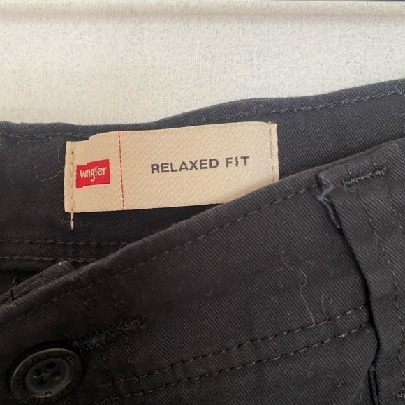 WRANGLER RELAXED FIT MENS BLACK CARGO WORKPANTS SIZE 32x32 - Picture 3 of 5